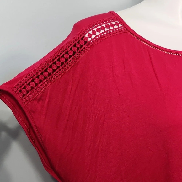 Cable & Gauge Pink Tee Shirt - Picture 5 of 12